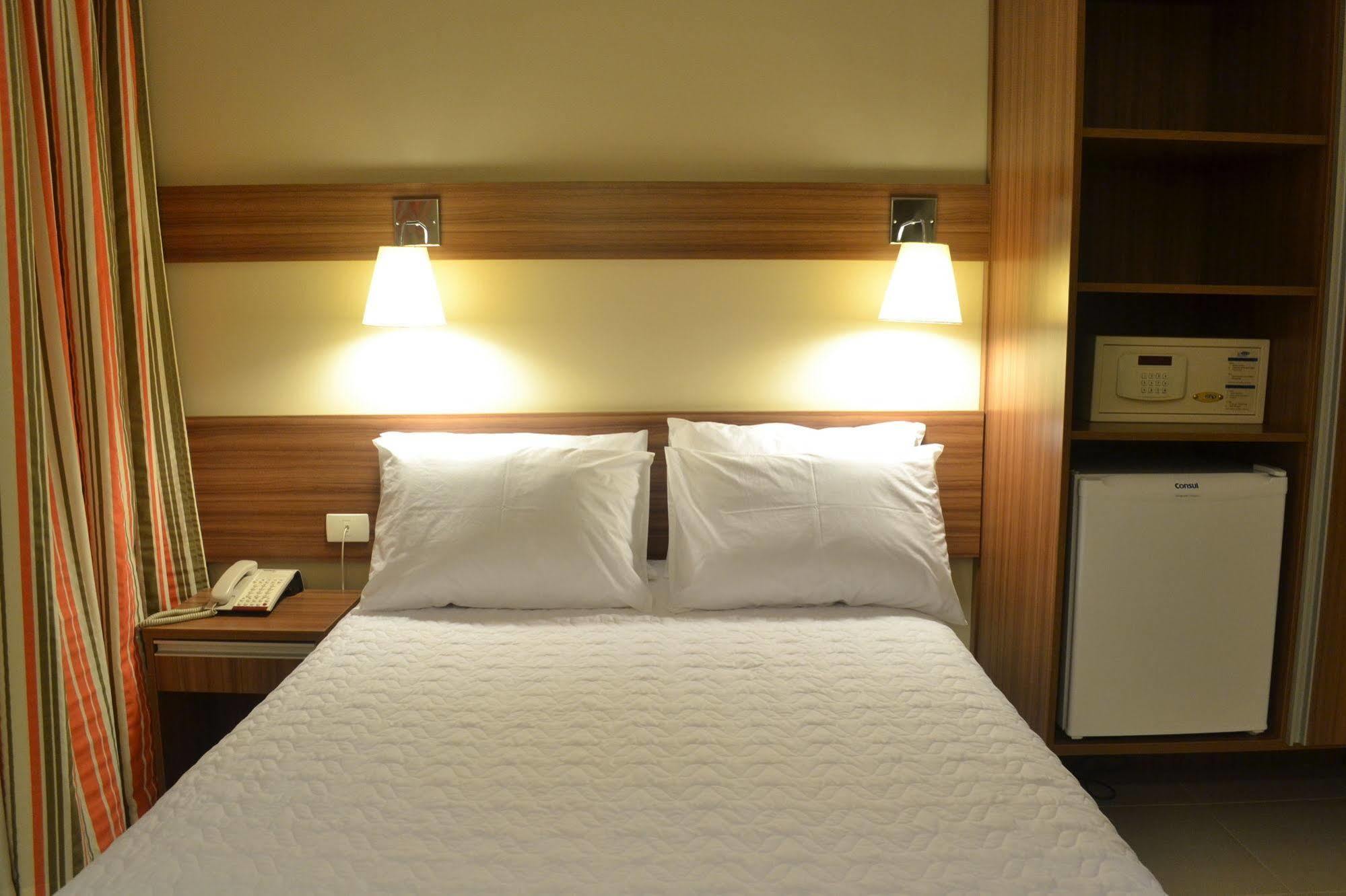 Comfort Hotel Salto 萨尔托 外观 照片