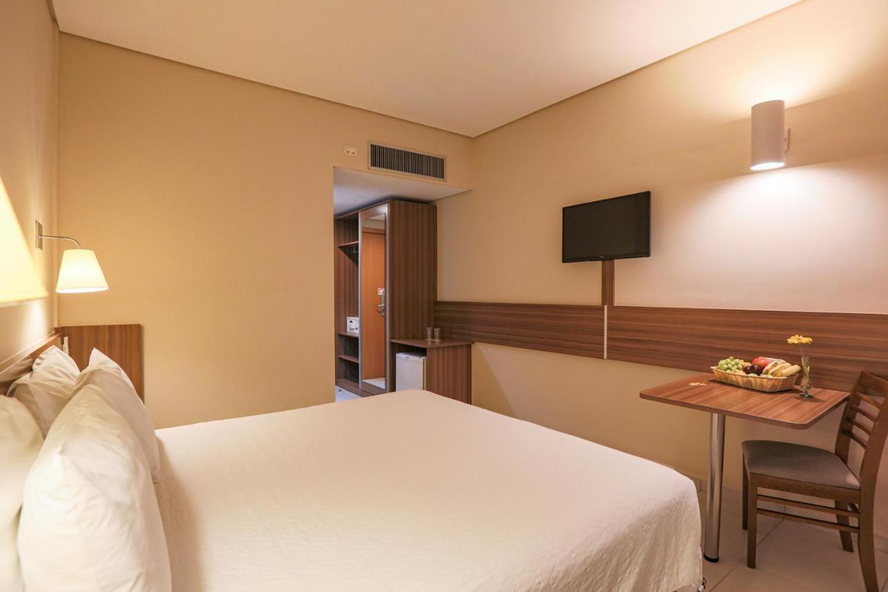 Comfort Hotel Salto 萨尔托 外观 照片