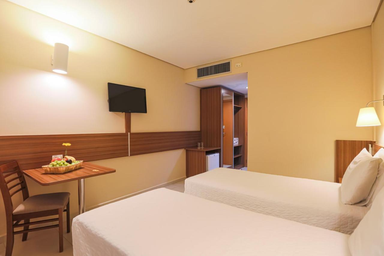 Comfort Hotel Salto 萨尔托 外观 照片