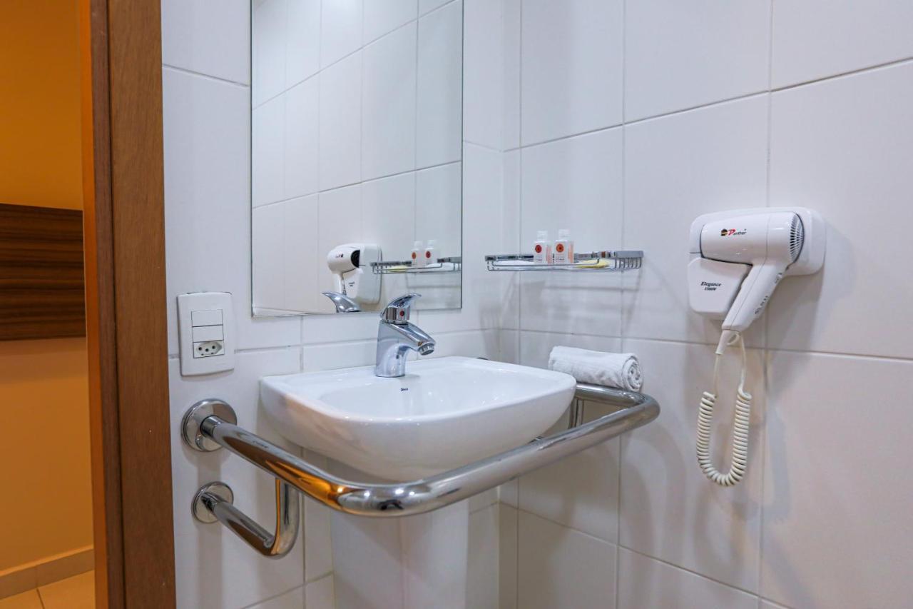 Comfort Hotel Salto 萨尔托 外观 照片