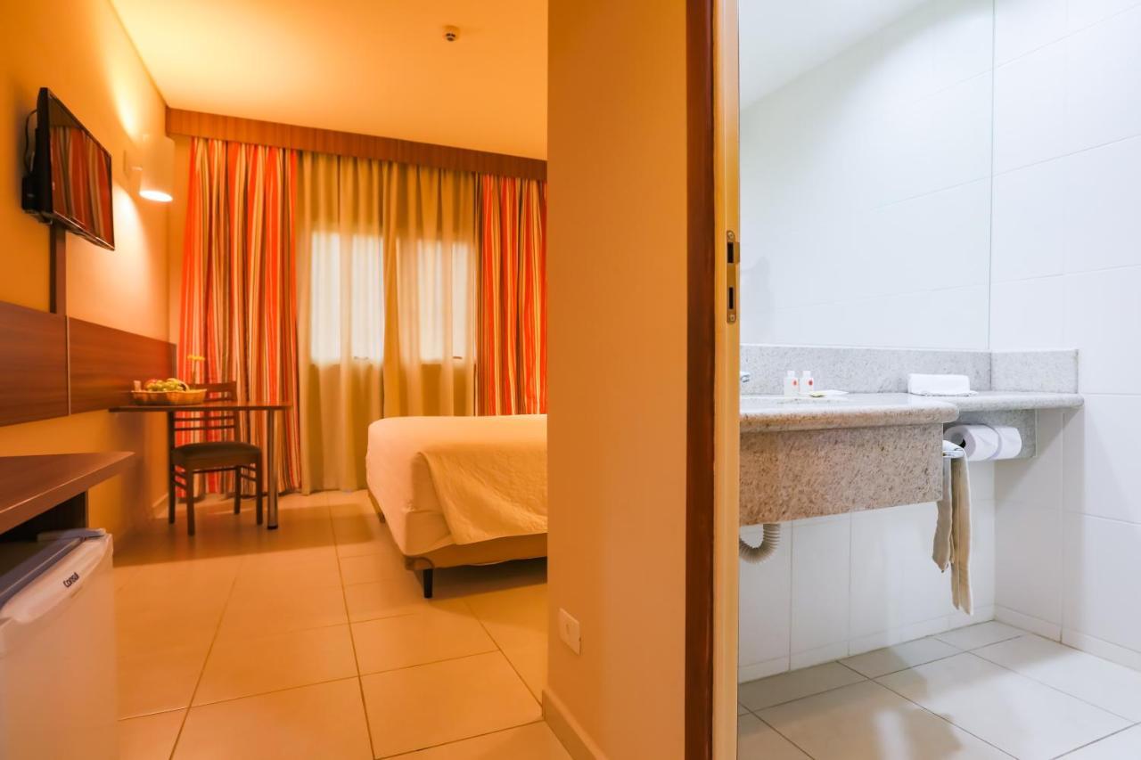Comfort Hotel Salto 萨尔托 外观 照片