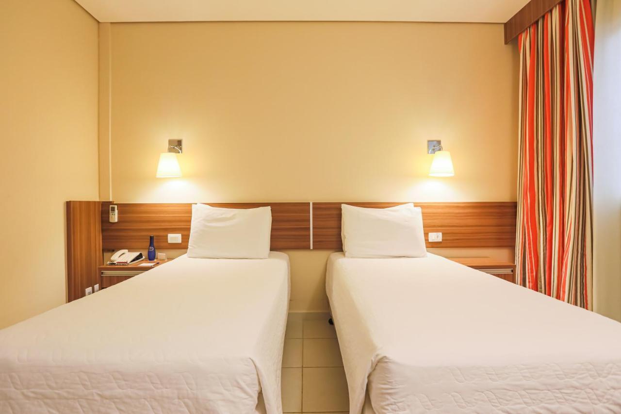 Comfort Hotel Salto 萨尔托 外观 照片